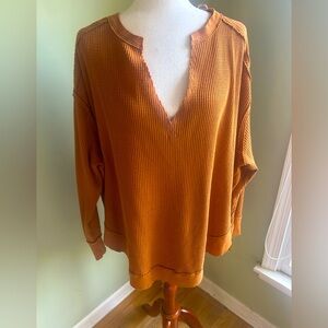 We the Free People distressed thermal v-neck.Long sleeve/elbow patches. Brown L